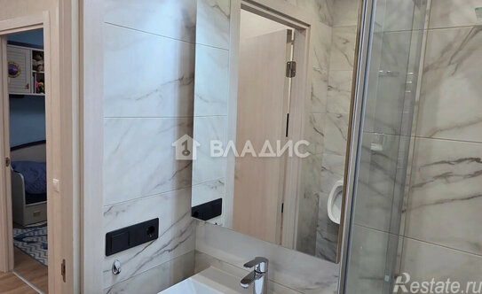 Продажа 3-комн квартиры на вторичном рынке ул Александры Монаховой,  д. 90,  к. 4