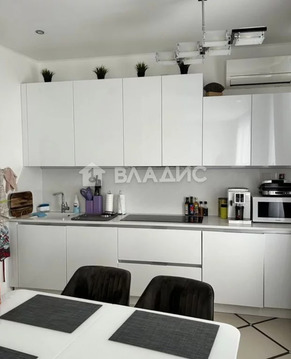 Продажа 2-комн квартиры на вторичном рынке Красногорск, Ильинское ш.,  д. 14