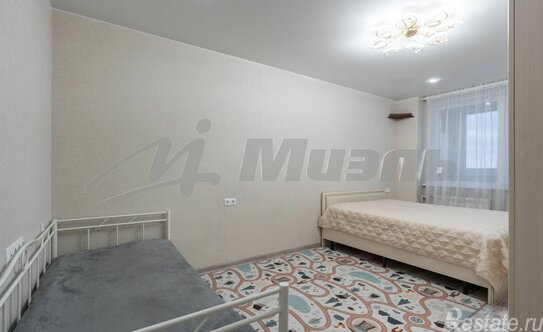 Продажа 3-комн квартиры на вторичном рынке Варшавское ш,  д. 126