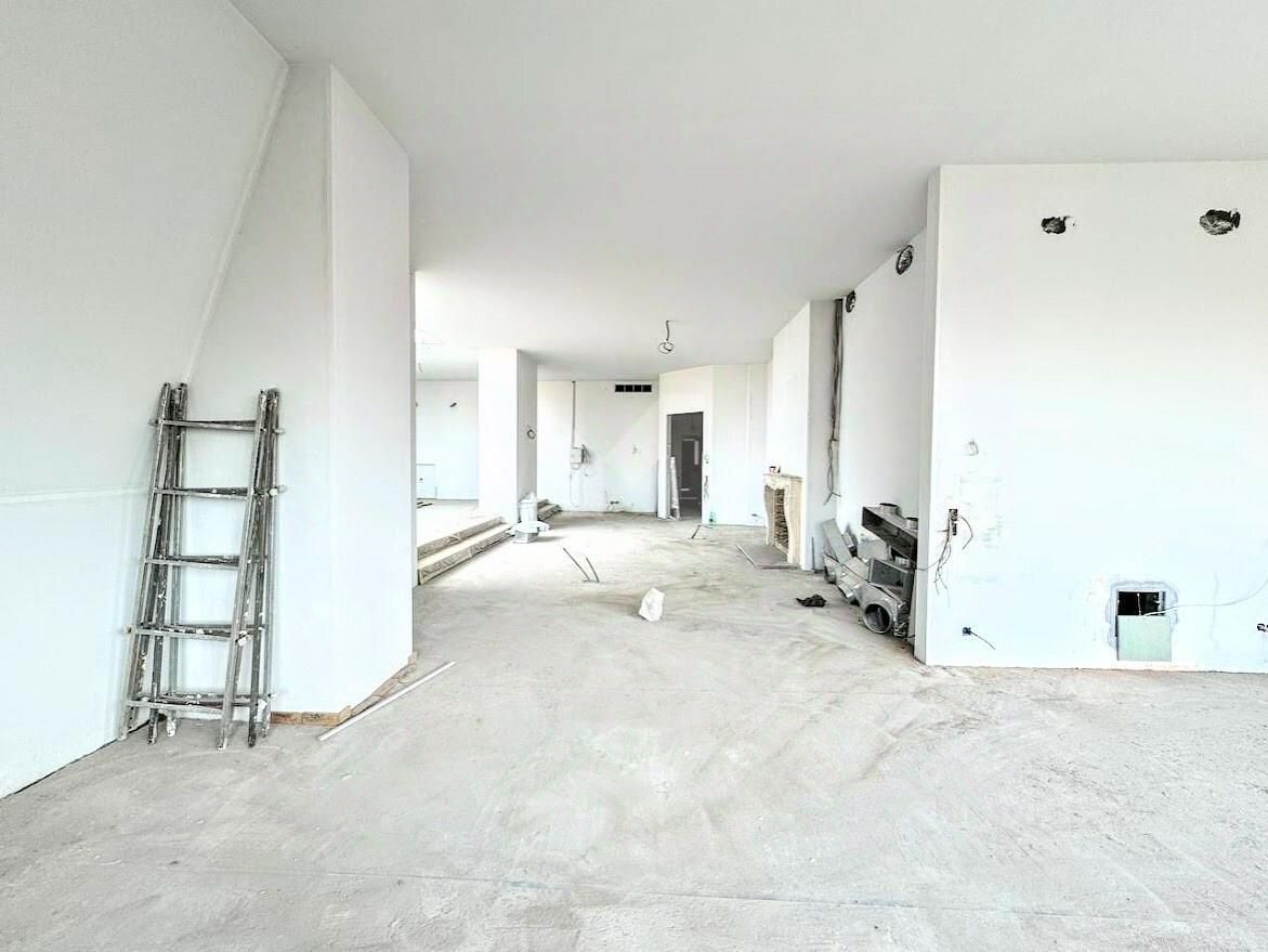 Продажа 6-комн квартиры на вторичном рынке Ксеньинский переулок, 3