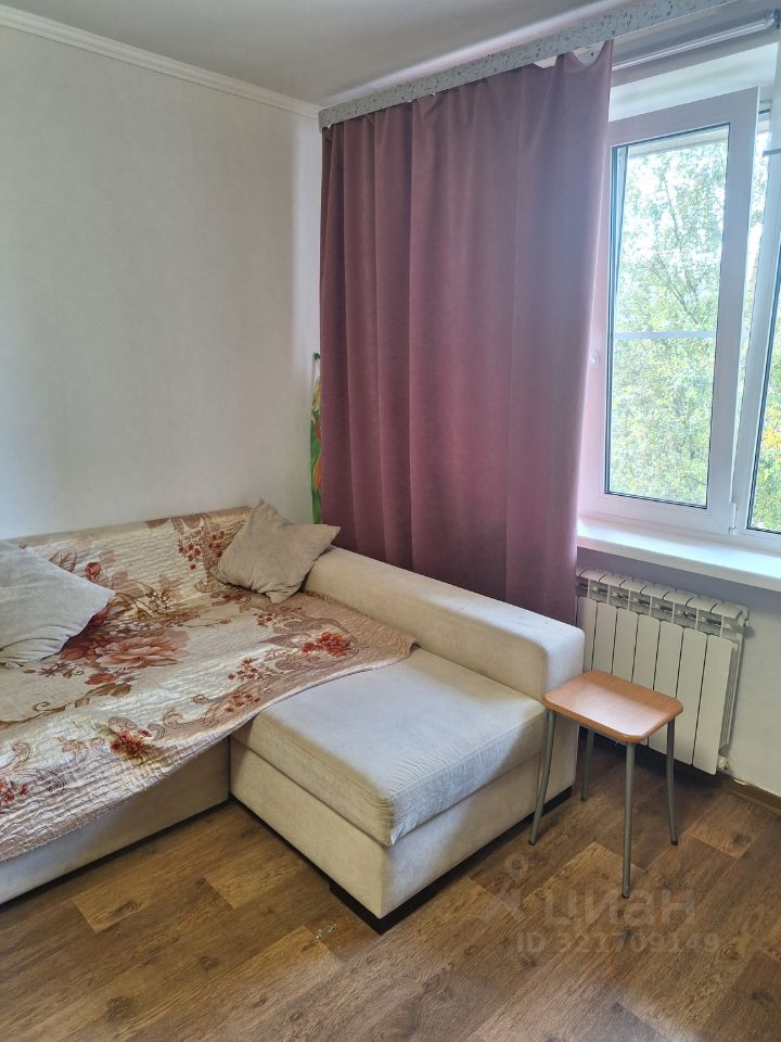 Продажа 1-комн квартиры на вторичном рынке Колпино, улица Братьев Радченко, 19