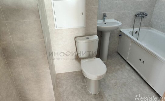 Продажа 3-комн квартиры на вторичном рынке Парковая 16-я ул,  д. 12