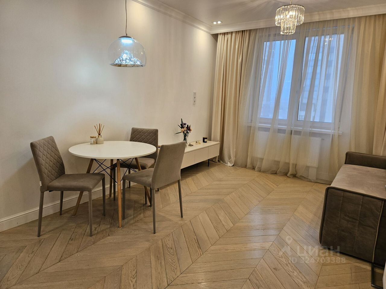 Продажа 2-комн квартиры на вторичном рынке улица Типанова, 25к1