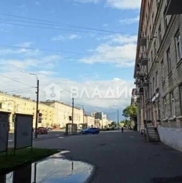 Продажа 3-комн квартиры на вторичном рынке ул Наличная,  д. 22