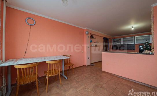 Продажа 2-комн квартиры на вторичном рынке Наро-Фоминский городской округ, улица Маршала Жукова,  д. 13