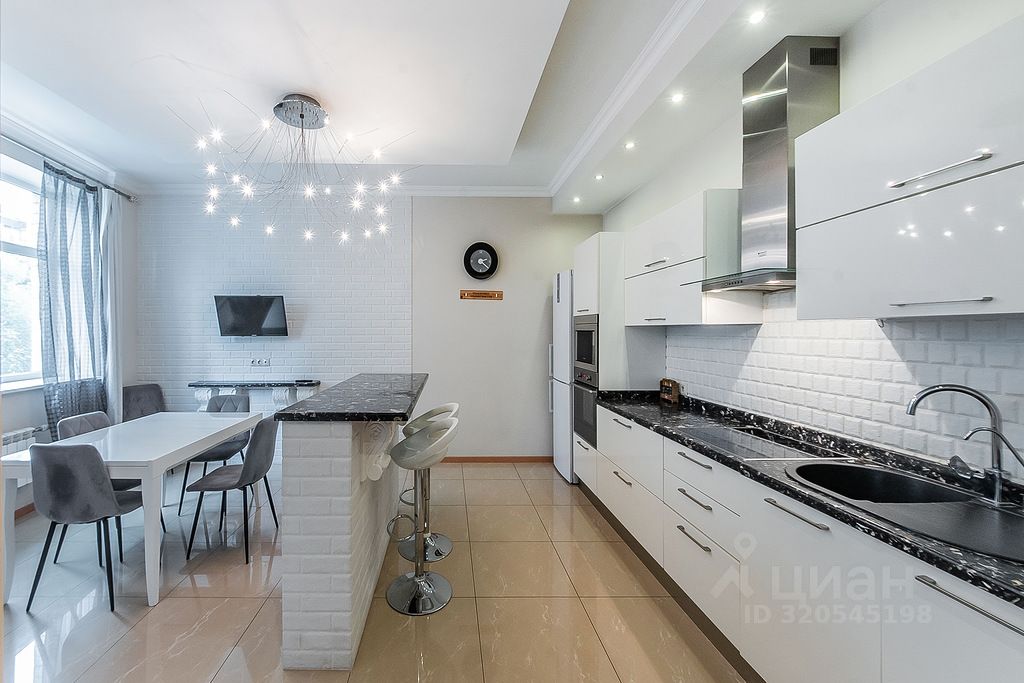 Аренда 3-комн квартиры на вторичном рынке улица Александра Невского, 27