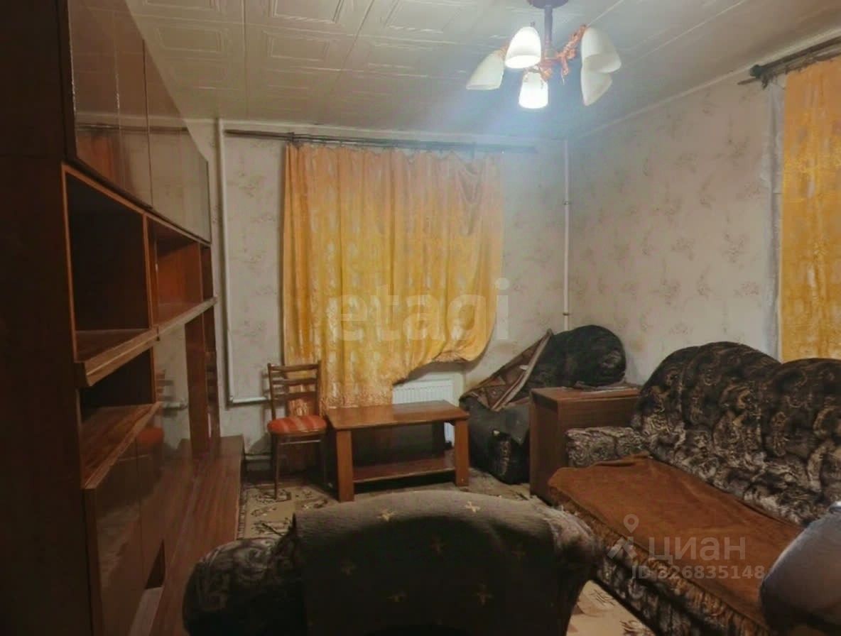 Продажа 2-комн квартиры на вторичном рынке Кириши, Советская улица, 12б