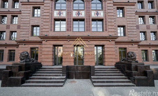 Продажа 5-комн квартиры на вторичном рынке 12-я линия,  д. 50