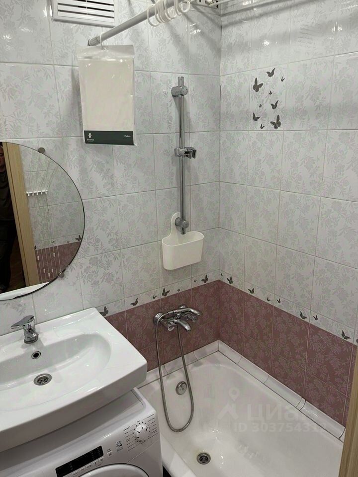 Аренда 1-комн квартиры на вторичном рынке Пушкин, бульвар Алексея Толстого,  д. 18