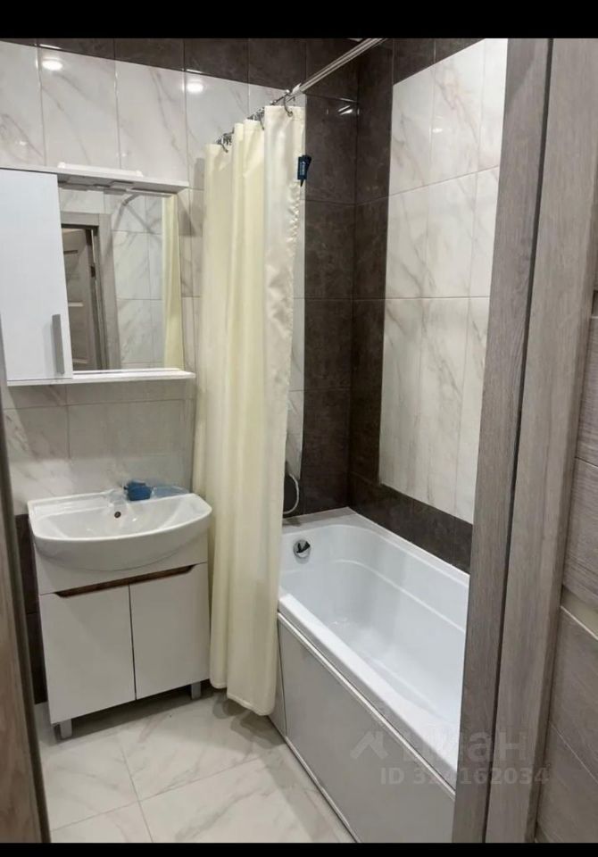 Аренда студии Новые Котельники мкр,  д. 22