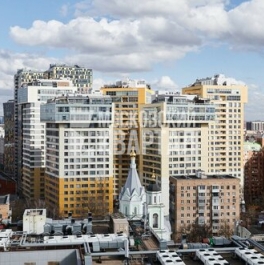 Продажа 3-комн квартиры на вторичном рынке Конный переулок