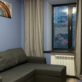 Продажа 2-комн квартиры на вторичном рынке бульвар Матроса Железняка,  д. 9