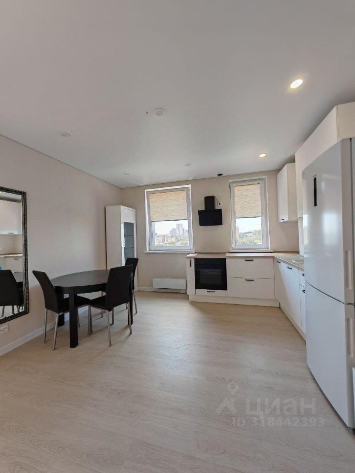 Аренда 2-комн квартиры на вторичном рынке улица Летчика Осканова, 6