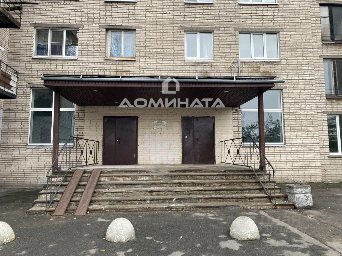 Продажа комнаты остров Канонерский, 11