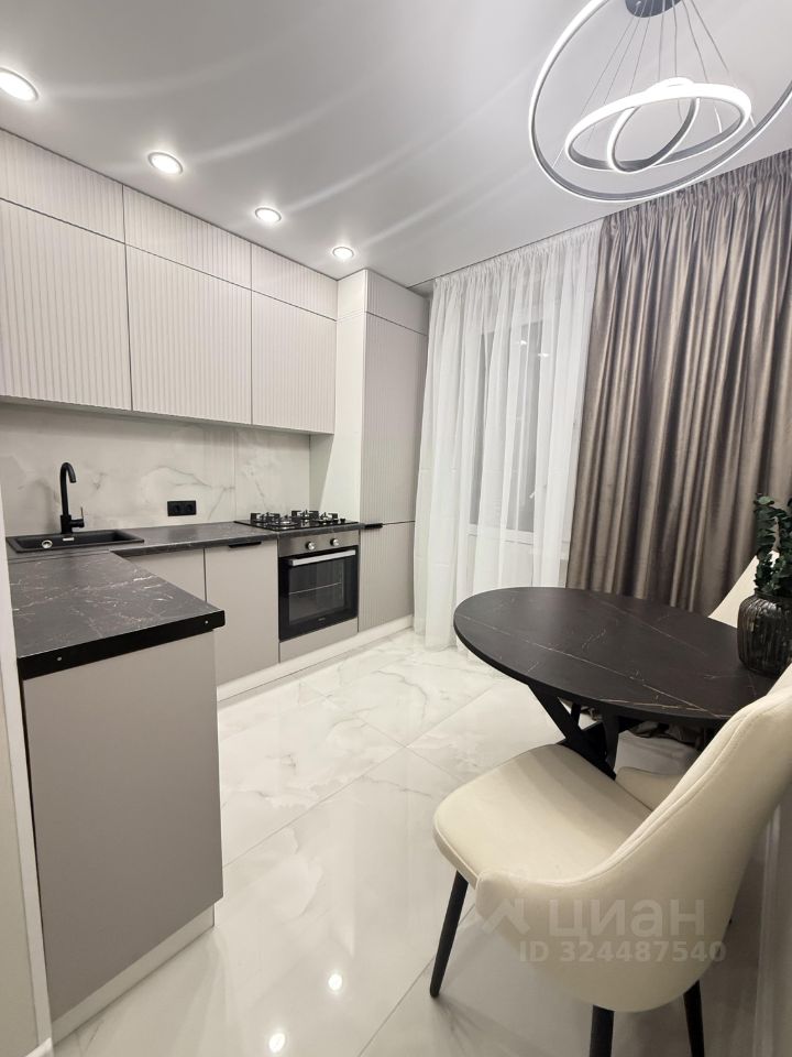 Продажа 1-комн квартиры на вторичном рынке Уральская улица, 1