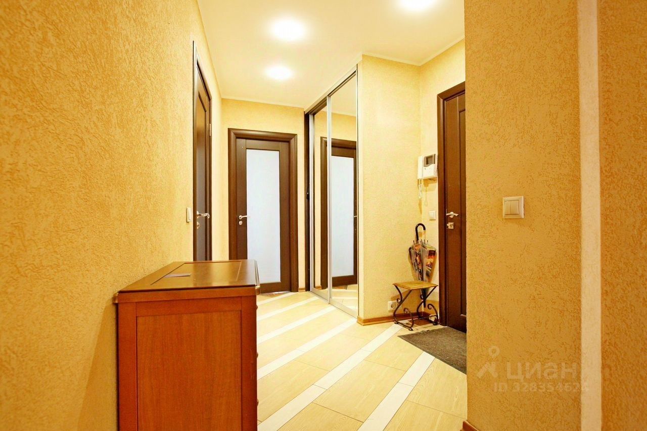 Продажа 3-комн квартиры на вторичном рынке Кемская улица, 8/3