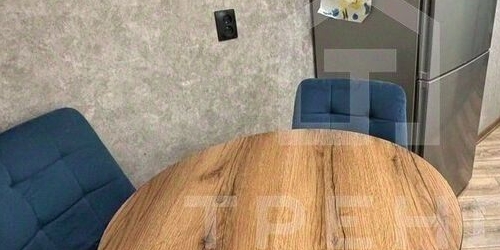 2-комн квартира улица Есенина, 8К1