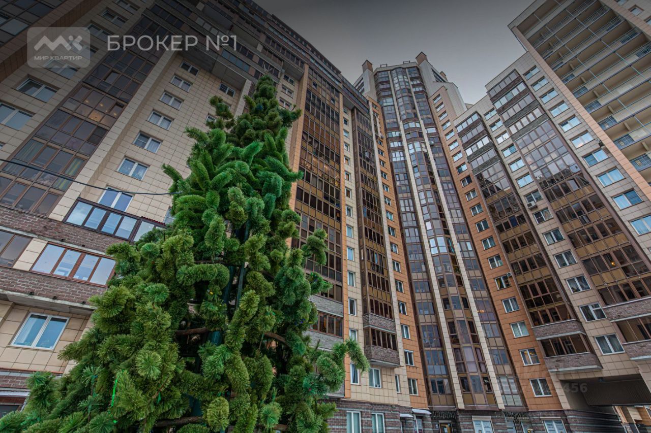 Продажа 3-комн квартиры на вторичном рынке Приморский проспект, 137к1