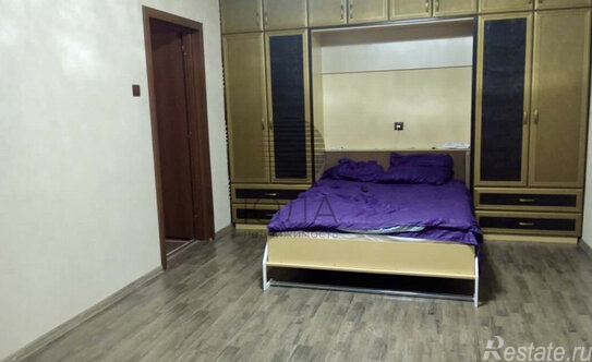 Продажа 2-комн квартиры на вторичном рынке ул Караваевская,  д. 8