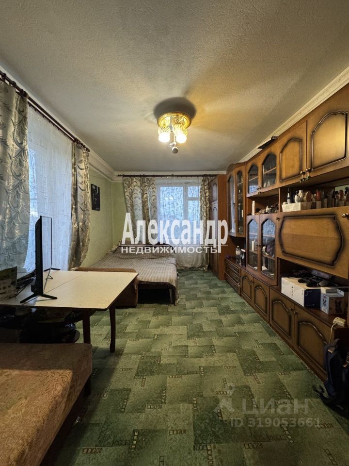 Продажа комнаты Колпино, Заводской проспект, 16к3