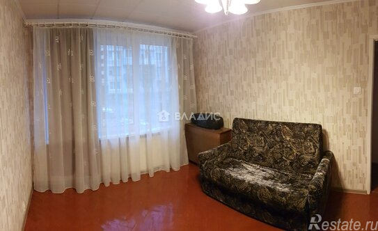 Продажа 2-комн квартиры на вторичном рынке Белградская улица,  д. 28 к4
