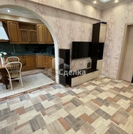 Продажа 3-комн квартиры на вторичном рынке Коломна, пр-кт Кирова,  д. 10