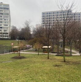 Продажа 2-комн квартиры на вторичном рынке улица Ивана Сусанина,  д. 2 к1