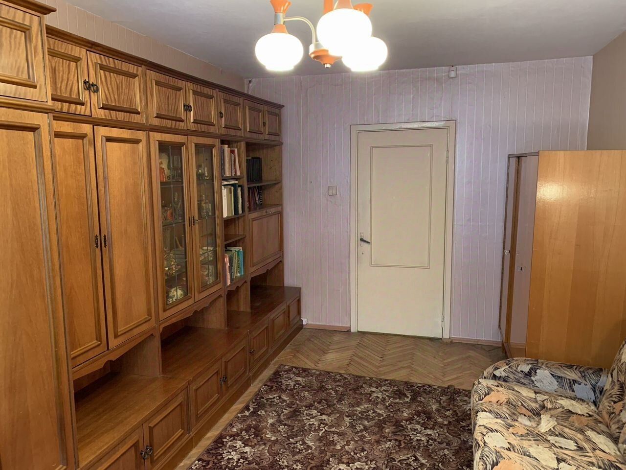 Продажа 3-комн квартиры на вторичном рынке улица Верности, 36