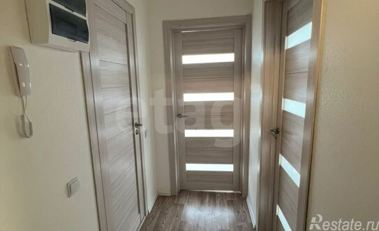 Продажа 1-комн квартиры на вторичном рынке Муринская дор,  д. 8 к4