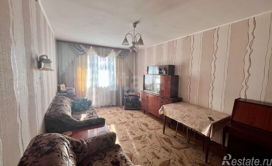 Продажа 2-комн квартиры на вторичном рынке Кириши, ул Энергетиков,  д. 9а