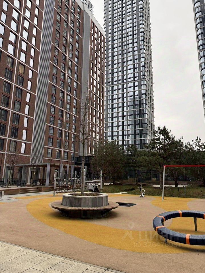 Продажа 4-комн квартиры на вторичном рынке Волоколамское шоссе, 95/2