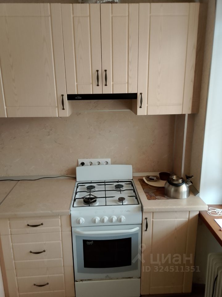 Продажа 2-комн квартиры на вторичном рынке Народного ополчения пр-кт,  д. 187