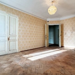 Продажа 3-комн квартиры на вторичном рынке Дегтярный пер,  д. 6