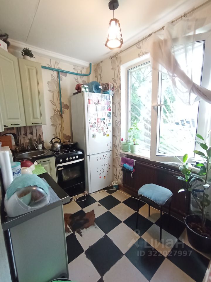 Продажа 2-комн квартиры на вторичном рынке Бухарестская улица, 9