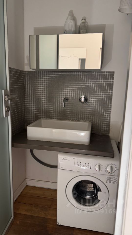 Продажа 2-комн квартиры на вторичном рынке Вознесенский переулок, 16/4