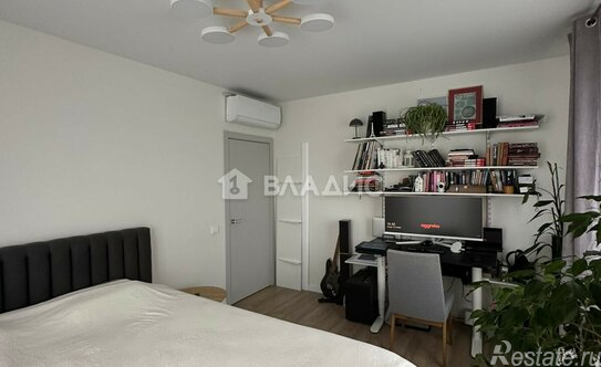 Продажа 2-комн квартиры на вторичном рынке улица Римского-Корсакова,  д. 11 к6