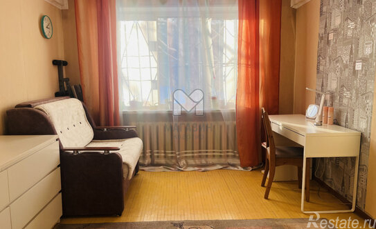 Продажа 2-комн квартиры на вторичном рынке Гранитная улица,  д. 26