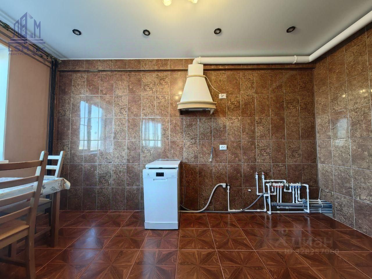 Продажа 1-комн квартиры на вторичном рынке Отрадное, улица Гагарина, 20