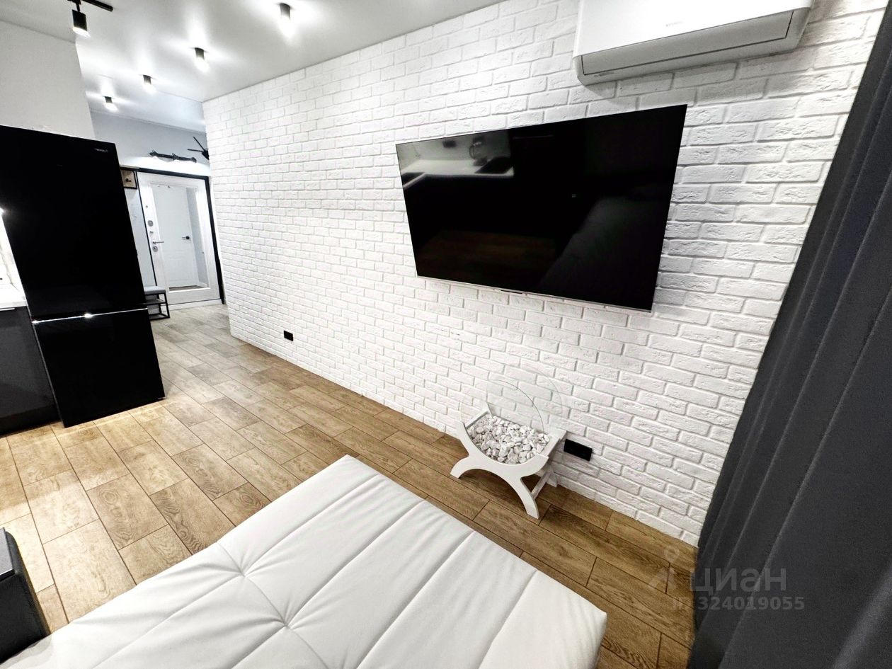 Продажа 1-комн квартиры на вторичном рынке Мытищи, проспект Астрахова, 7