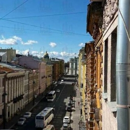 Аренда 3-комн квартиры на вторичном рынке Миллионная улица,  д. 25