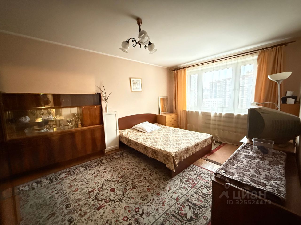 Продажа 1-комн квартиры на вторичном рынке улица Новаторов, 40К3