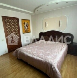 Продажа 3-комн квартиры на вторичном рынке улица Марьинский Парк,  д. 25 к1