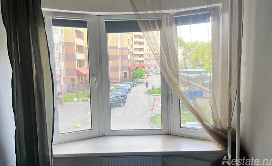 Продажа 3-комн квартиры на вторичном рынке ул Ново-Александровская,  д. 12,  к. 2