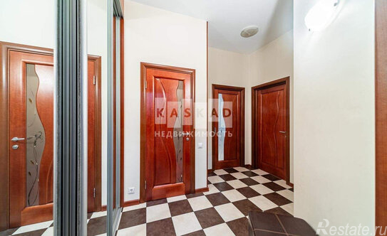 Продажа 3-комн квартиры на вторичном рынке Новинки, Чистопрудная улица,  д. 8