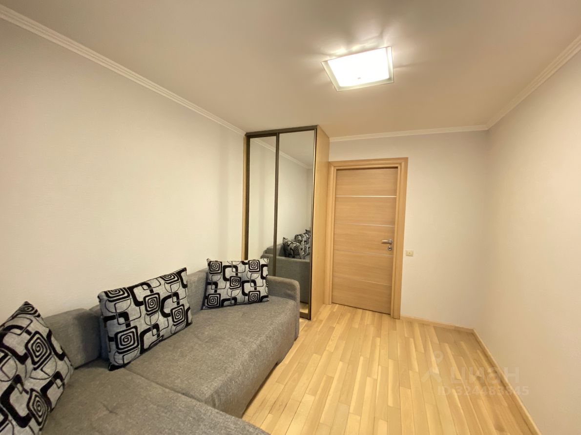 Продажа 2-комн квартиры на вторичном рынке улица Павла Корчагина, 5