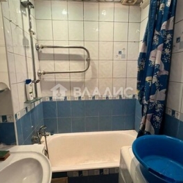 Продажа 3-комн квартиры на вторичном рынке Севанская улица,  д. 17