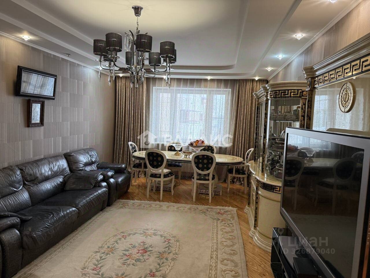 Продажа 3-комн квартиры на вторичном рынке Курганская улица, 3