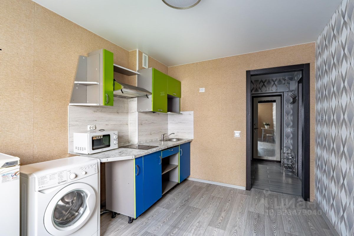 Продажа 1-комн квартиры на вторичном рынке пос. Шушары, Московское шоссе, 256к8