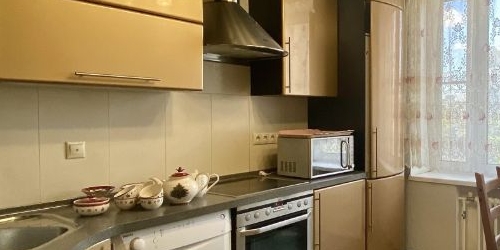 3-комн квартира Гончарный проезд, 8/40