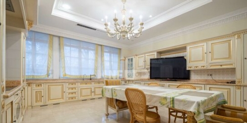 7-комн квартира ул Береговая,  д. 8